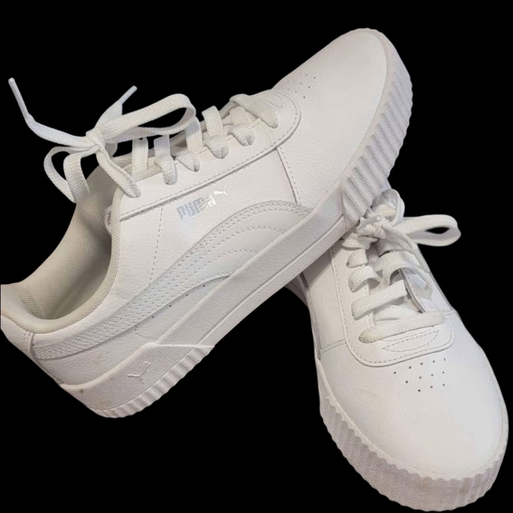 Puma Carina 3.0 Women's Classic White Sneakers + Hat